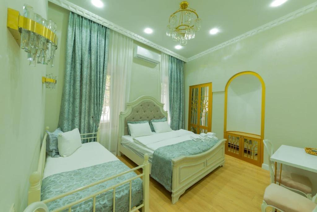 Marita Hotel Tbilisi Exterior foto