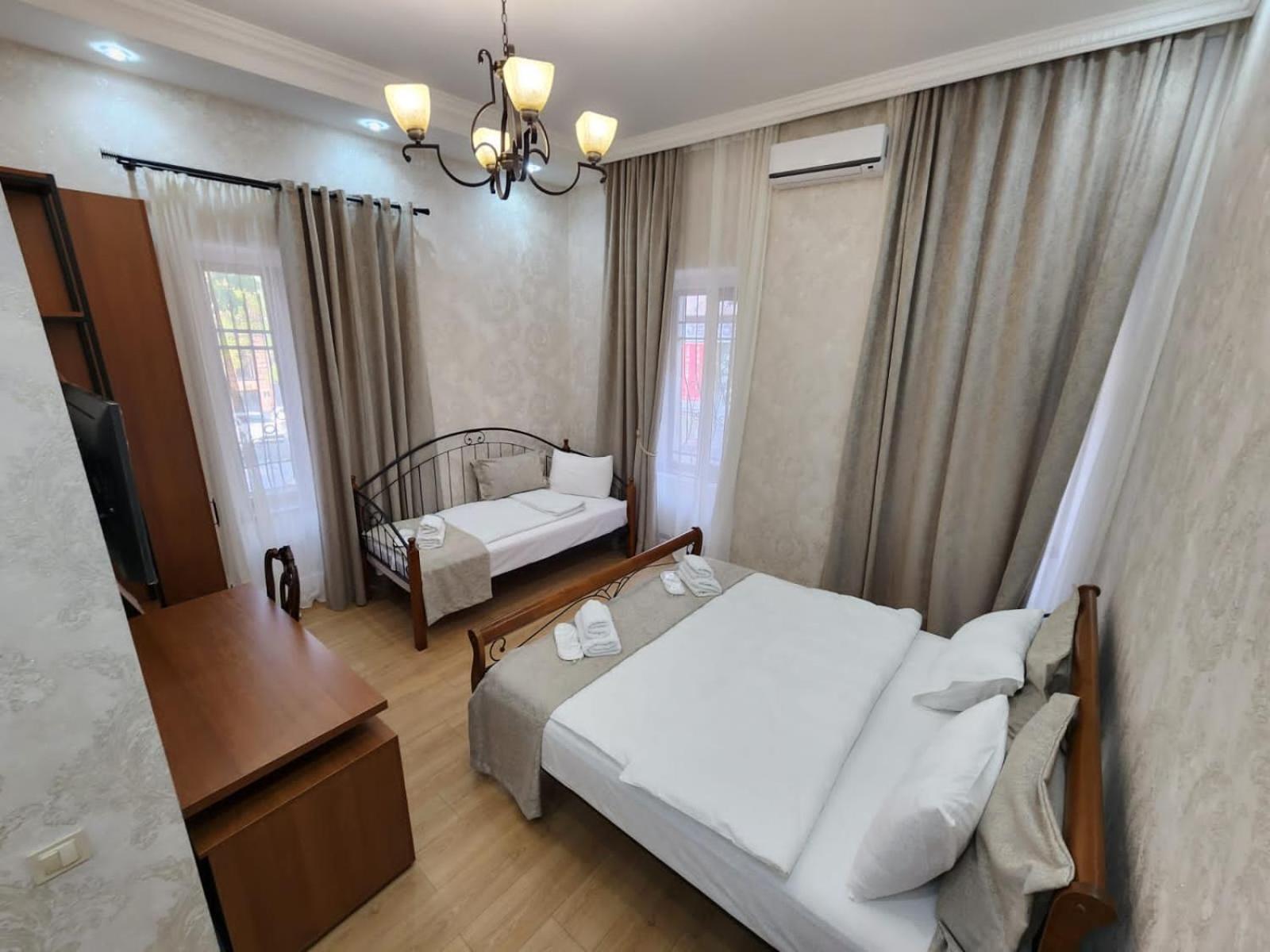 Marita Hotel Tbilisi Exterior foto